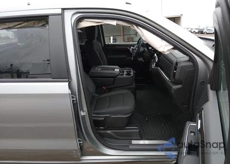 2026 Chevrolet Silverado 1500 4Wd Standard Bed Lt from USA, damaged, VIN 2GCUKDED4T1126112